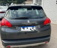 Peugeot 2008 Allure 1.6 M/T 2018 - 12