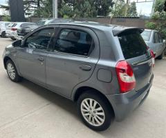 Toyota Etios XLS 1.5 5p 2014