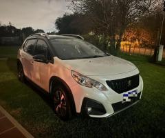 Peugeot 2008 Feline 1.6 M/T 2023