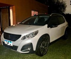 Peugeot 2008 Feline 1.6 M/T 2023