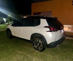 Peugeot 2008 Feline 1.6 M/T 2023