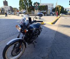 Benelli Imperiale 400cc - 2021 Compañera de rutas