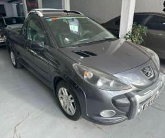 Peugeot Hoggar 1.6 Escapade 2014 c/GNC