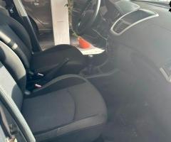 Peugeot Hoggar 1.6 Escapade 2014 c/GNC